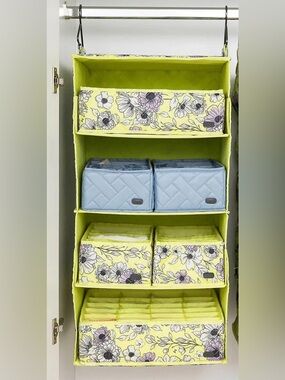 Lug Hitch Home Hanging Closet Storage Organizer – Gardenia Green (Yellow Floral)